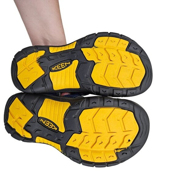 Keen Youth Newport H2 Sandals Size 2 Blue Strap & Adjustable‎ Bungee Cord Rubber - Picture 4 of 10